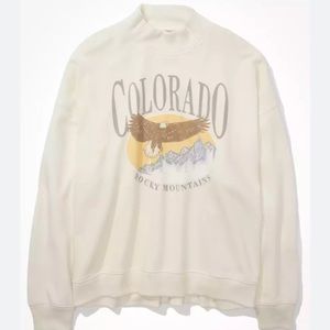 AE Oversized Fleece Graphic Mock Neck Sweatshirt - Colorado
